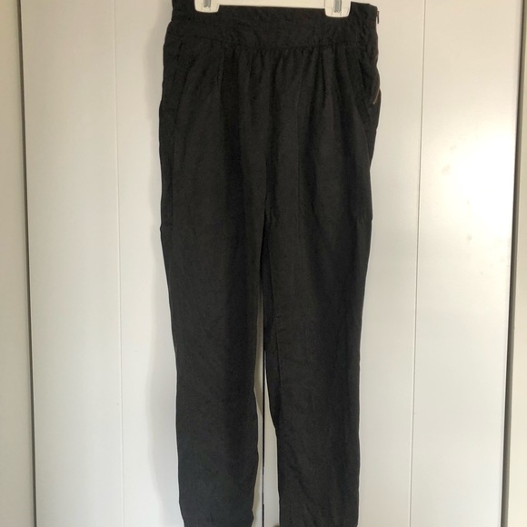 Aritzia Wilfred Lyocell Straight Leg Trousers - Picture 3 of 10